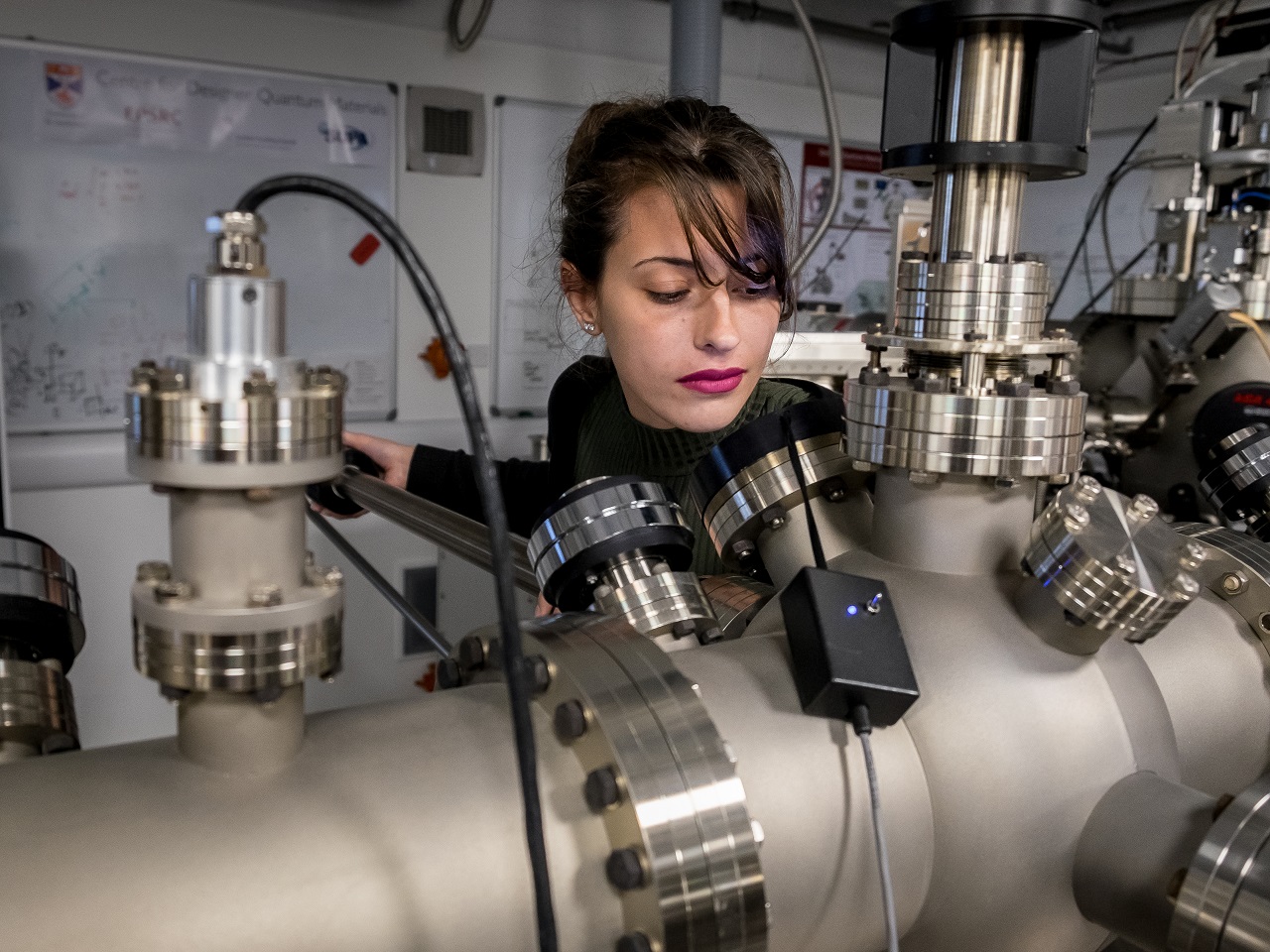 In our quantum materials research lab working with the high-ultra vacuum kit