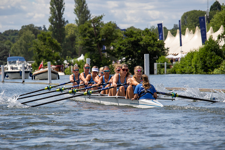 rowing team
