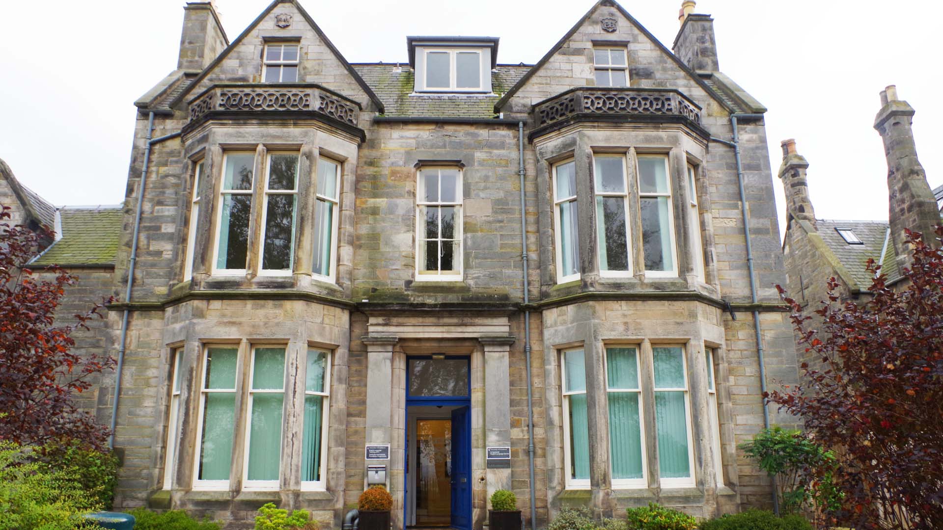 IELLI invites HEA Fellows to join STARS as a Mentor/Reviewer