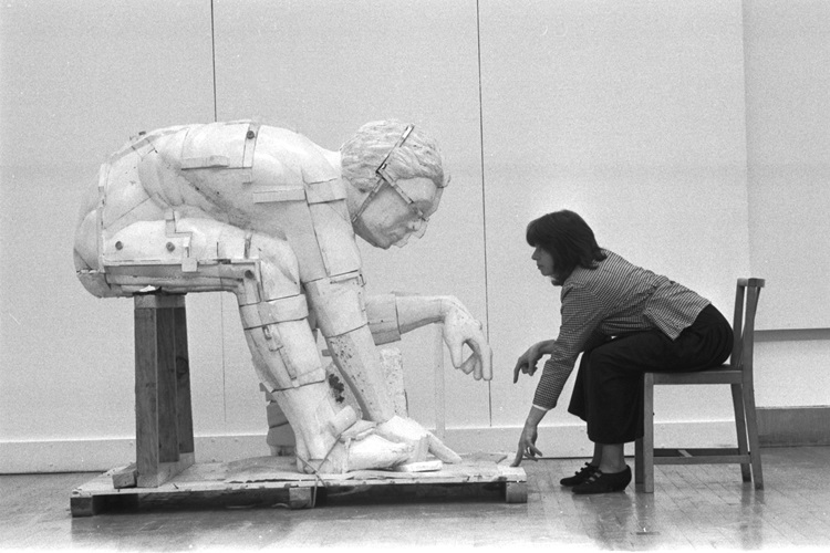 Barbara Grigor studying Eduardo Paolozzi’s ‘Model for the Concept of Newton'