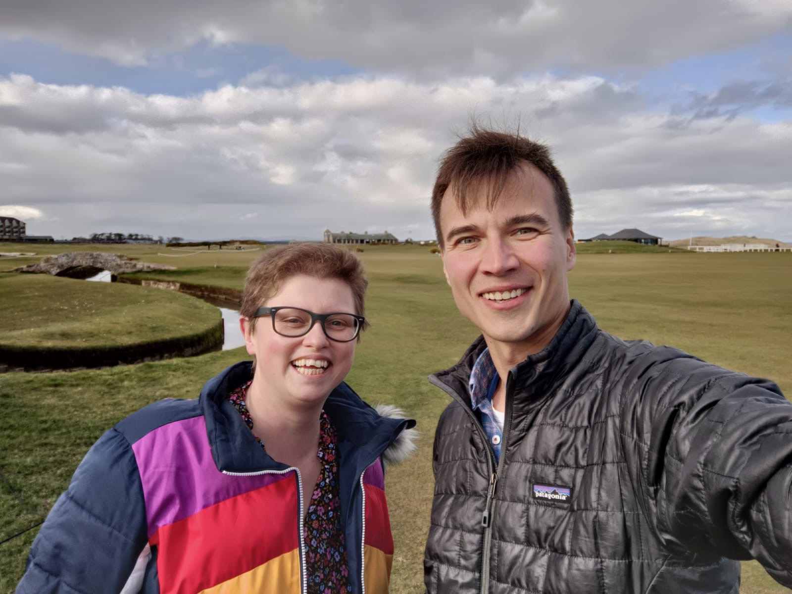 Alexey Bogdanov and Janet Lovett on the Old Course, St Andrews